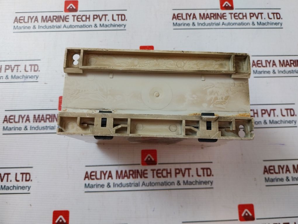 Crompton 256-patw Protector Relay 5A 250V 50/60Hz