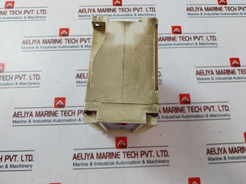 Crompton 256-patw Protector Relay 5A 250V 50/60Hz