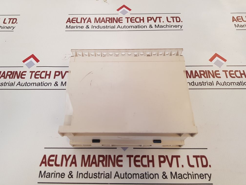 Crompton Protector 256-pllw Relay 440V 60Hz