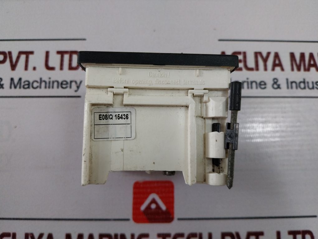 Crompton E243-022A-g-nj-nj-c7 Ammeter 0-50 A