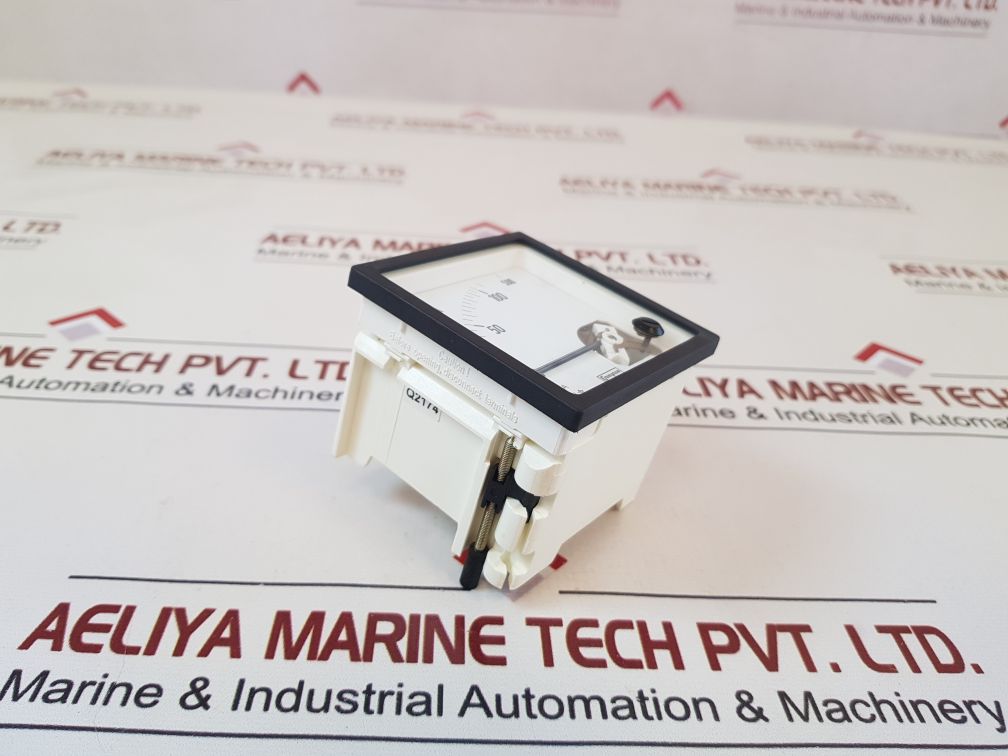 Crompton E243-025G-lszz-c7 Ammeter