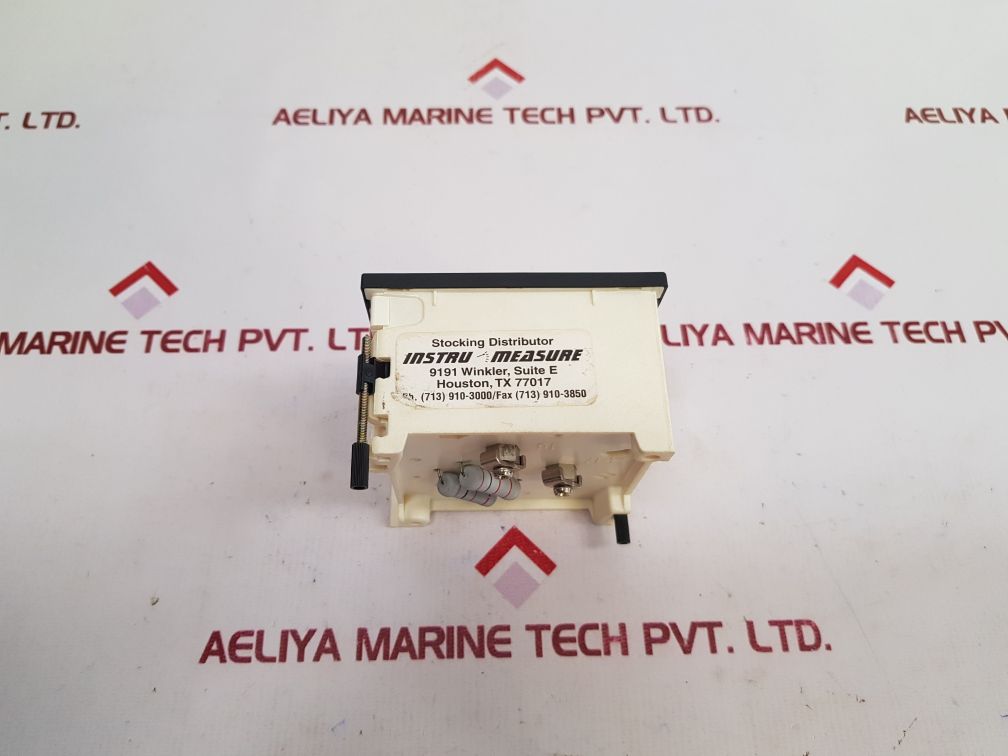 Crompton E244-02V-g-pu--c7-sl Voltmeter