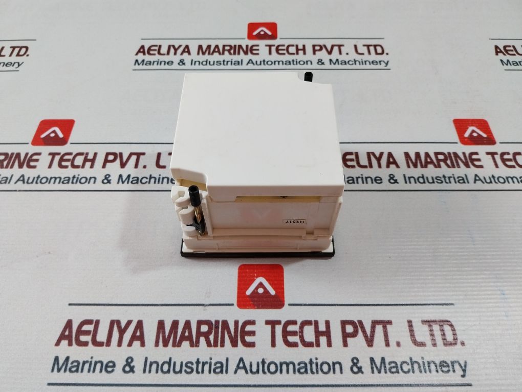 Crompton E244-05V-g-mt-**-er Analogue Din Panel Meter