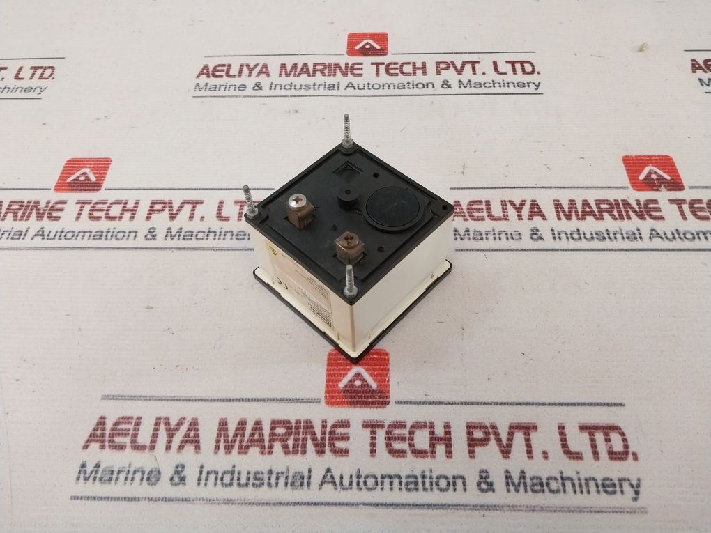 Crompton Instruments 0-16 Bar Analog Meter