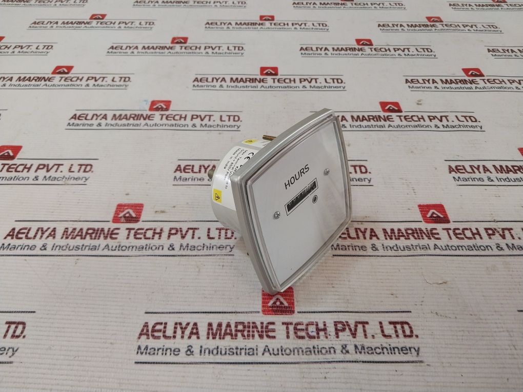 Crompton Instruments 016-156A-pnzh-c6-fs Hours Meter 110-130 Vac
