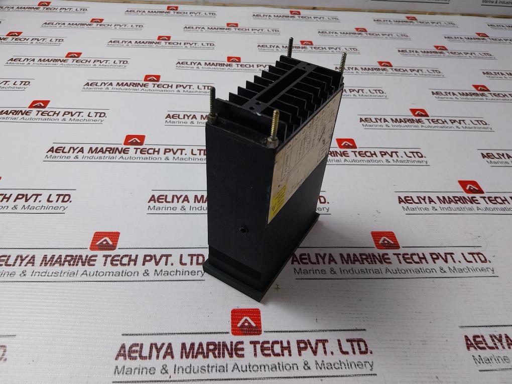 Crompton Instruments 262-ddbw Digital Panel Meter 0-12000A