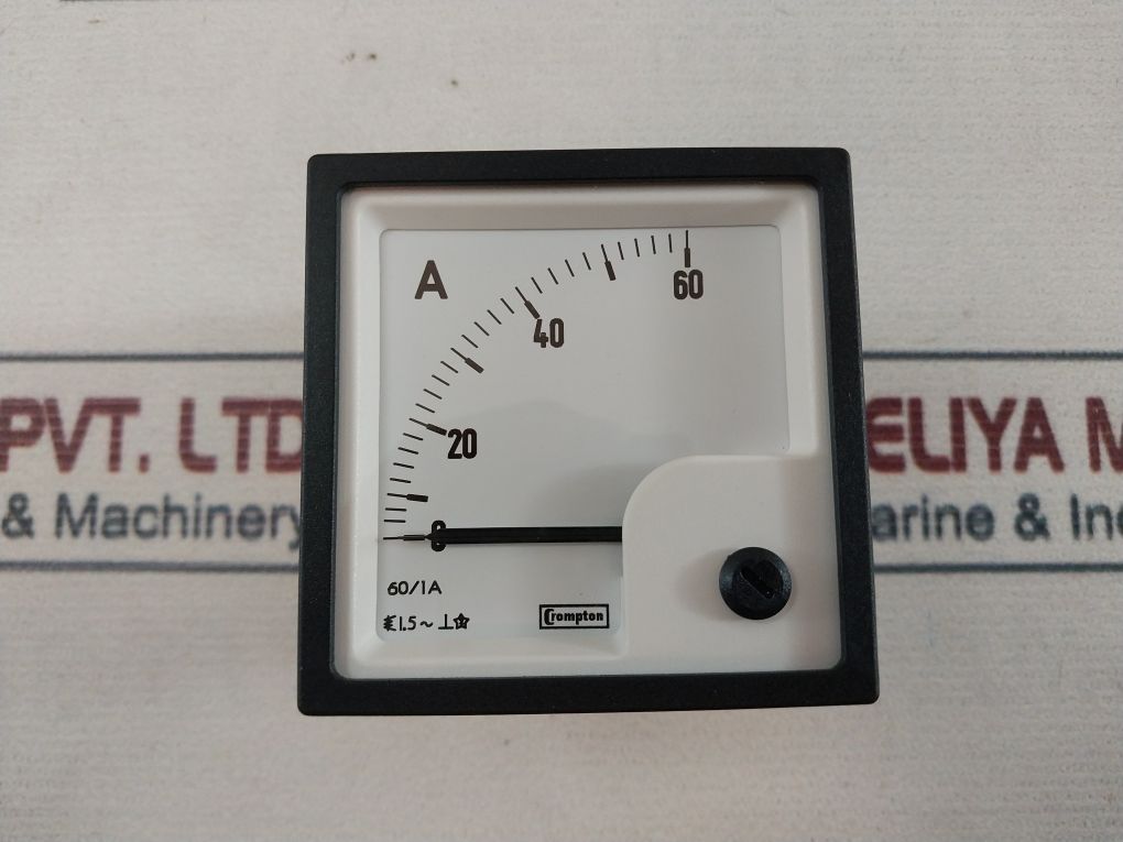 Crompton Instruments E243-02A-spec Din Standard Amphermeter