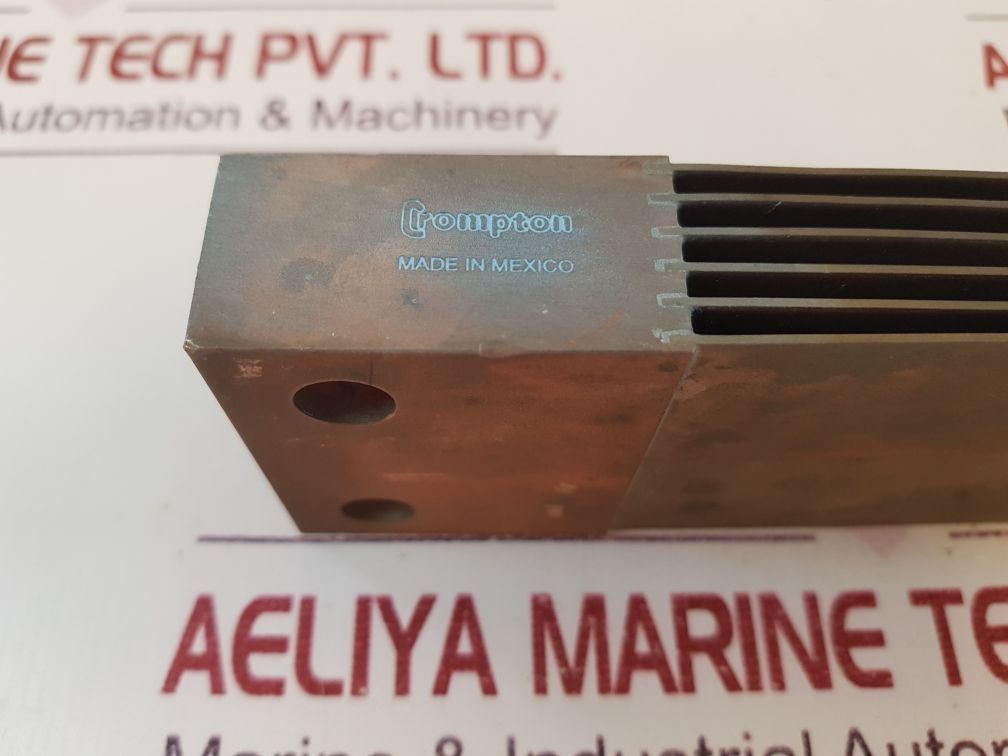 Crompton Fi 1000-100*(176-18) Busbar Mount Shunts
