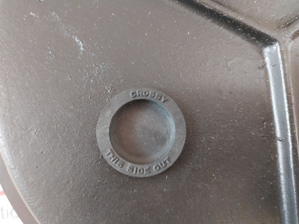 Crosby 0-2000 Lbs. Per Sq. Inch Test Gauge With 6800-cl/6800-ci Valve