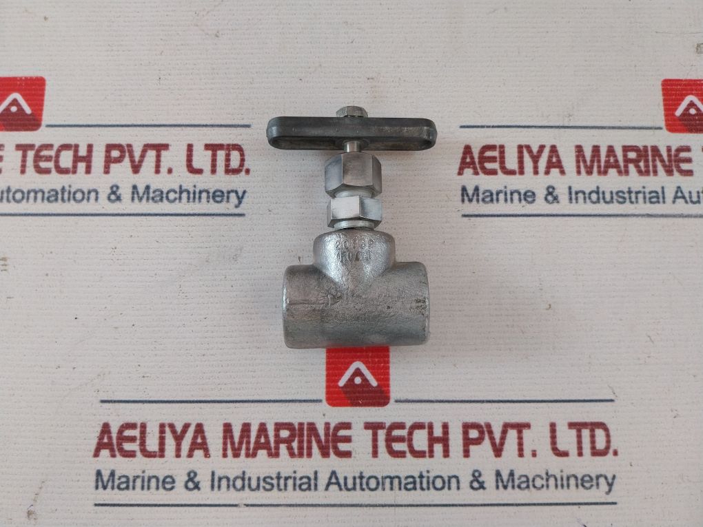 Crosby 0-2000 Lbs. Per Sq. Inch Test Gauge With 6800-cl/6800-ci Valve