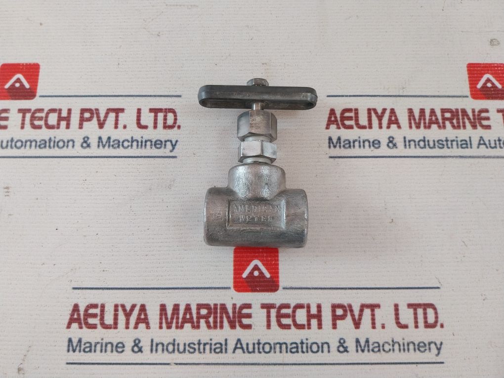Crosby 0-2000 Lbs. Per Sq. Inch Test Gauge With 6800-cl/6800-ci Valve