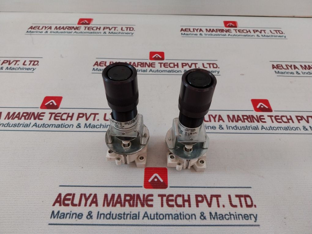 Crouse-hinds Emps029 Pushbutton