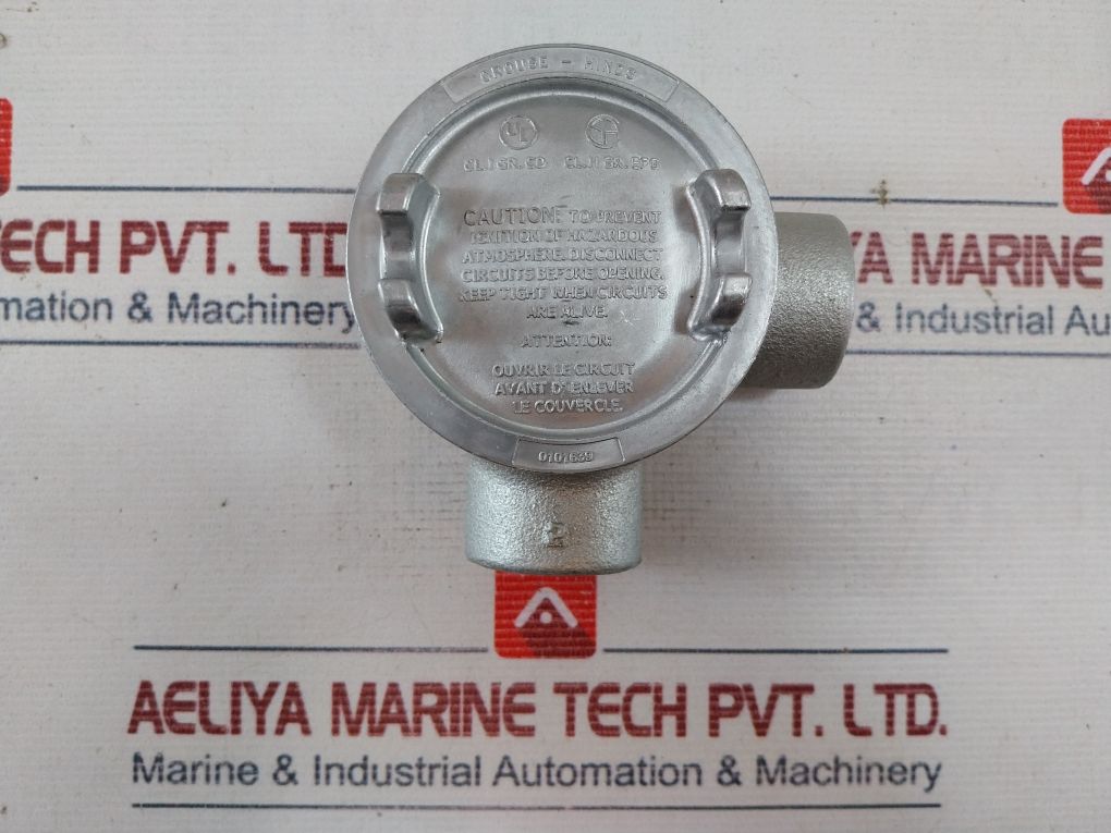 Crouse-hinds Gual 36 Conduit Outlet Box With Cover 0101639