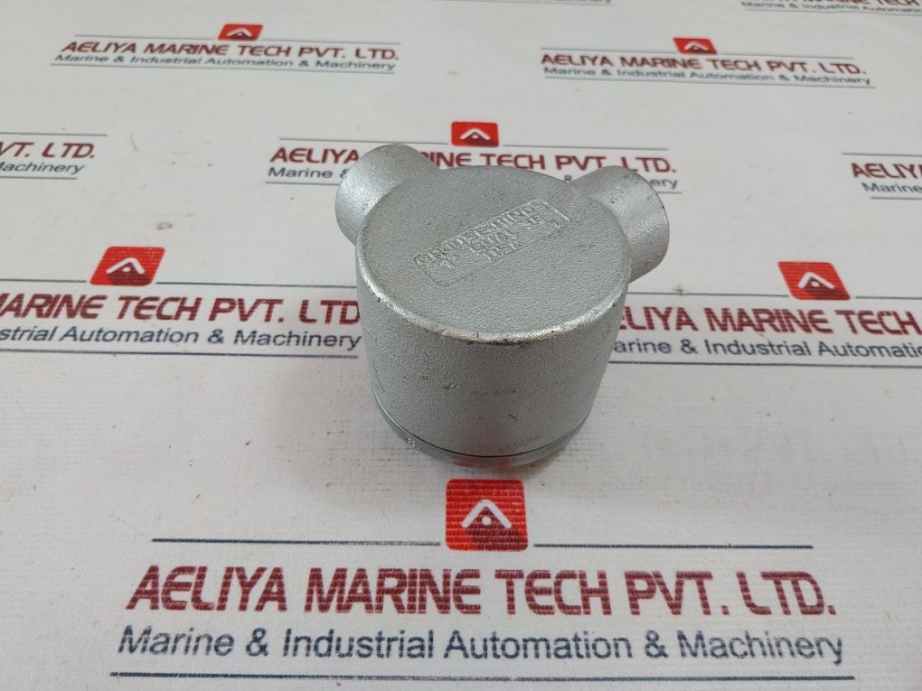 Crouse-hinds Gual 36 Conduit Outlet Box With Cover 0101639