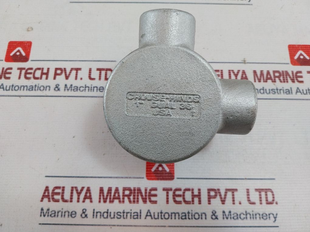 Crouse-hinds Gual 36 Conduit Outlet Box With Cover 0101639