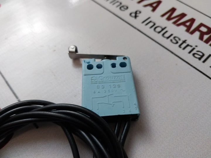 Crouzet 83 139 switch deck valve indicator 6a 250v
