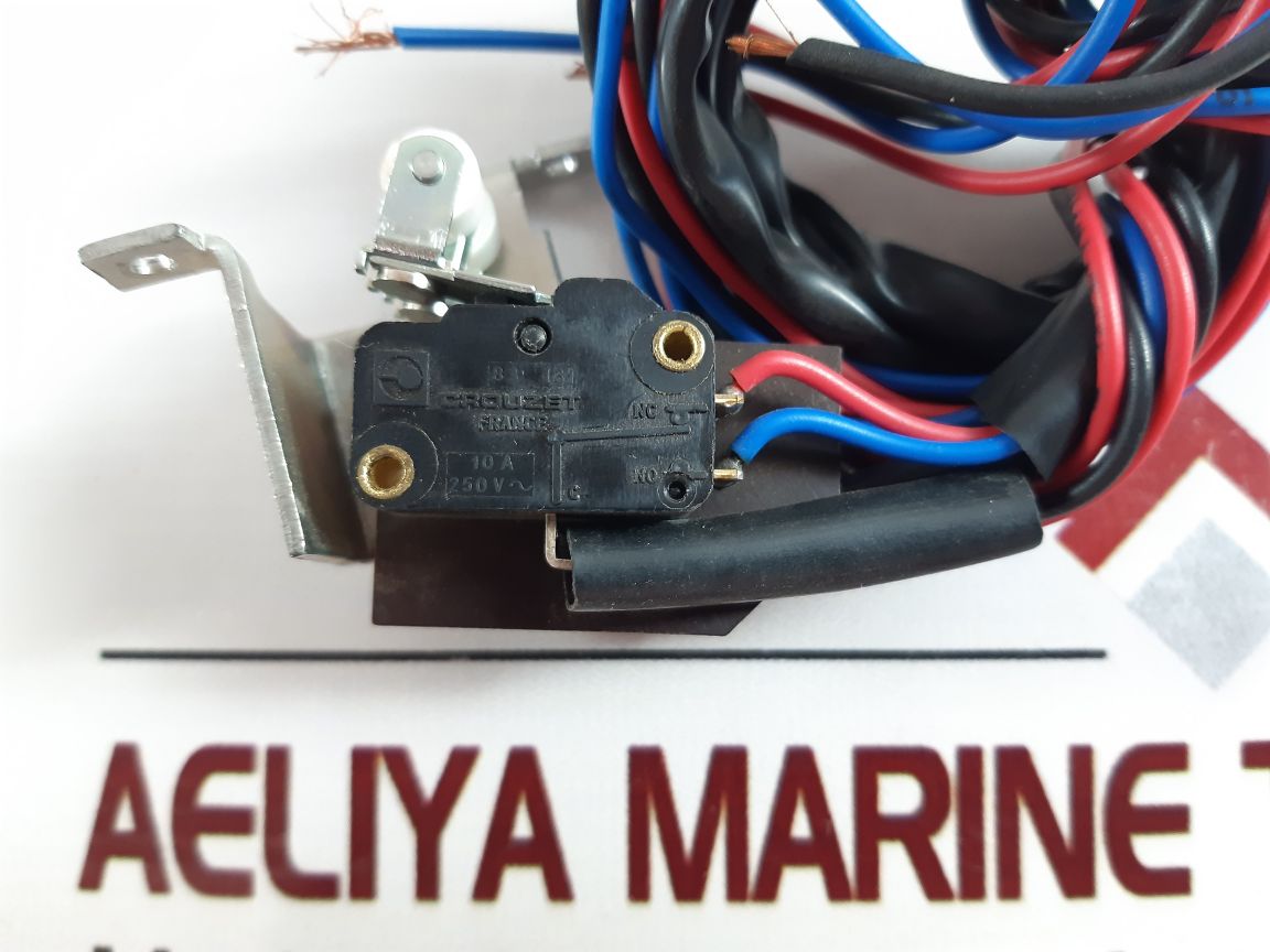 Crouzet 83 181 Micro Switch
