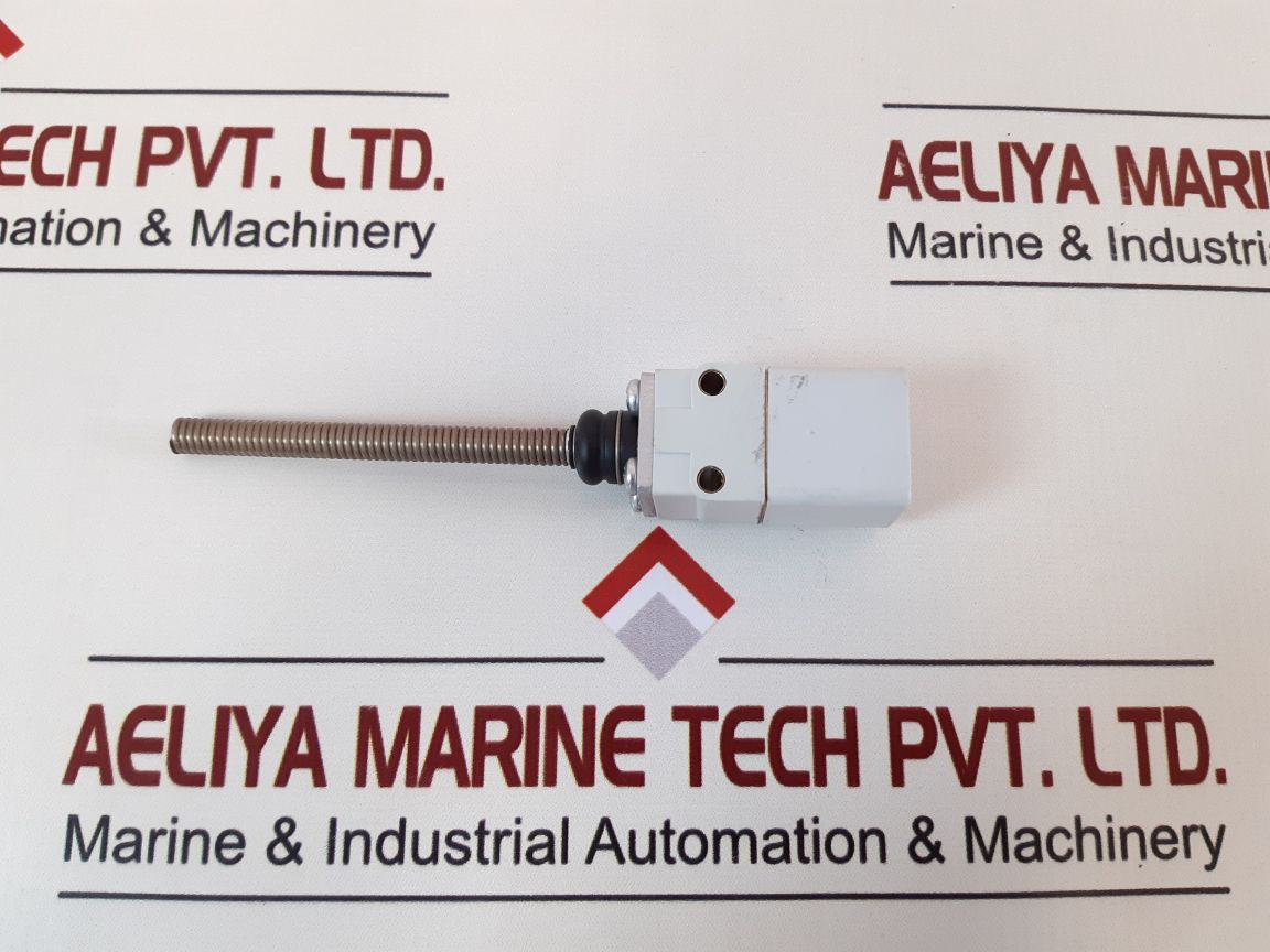 Crouzet 83 806.0 Limit Switch Actuator
