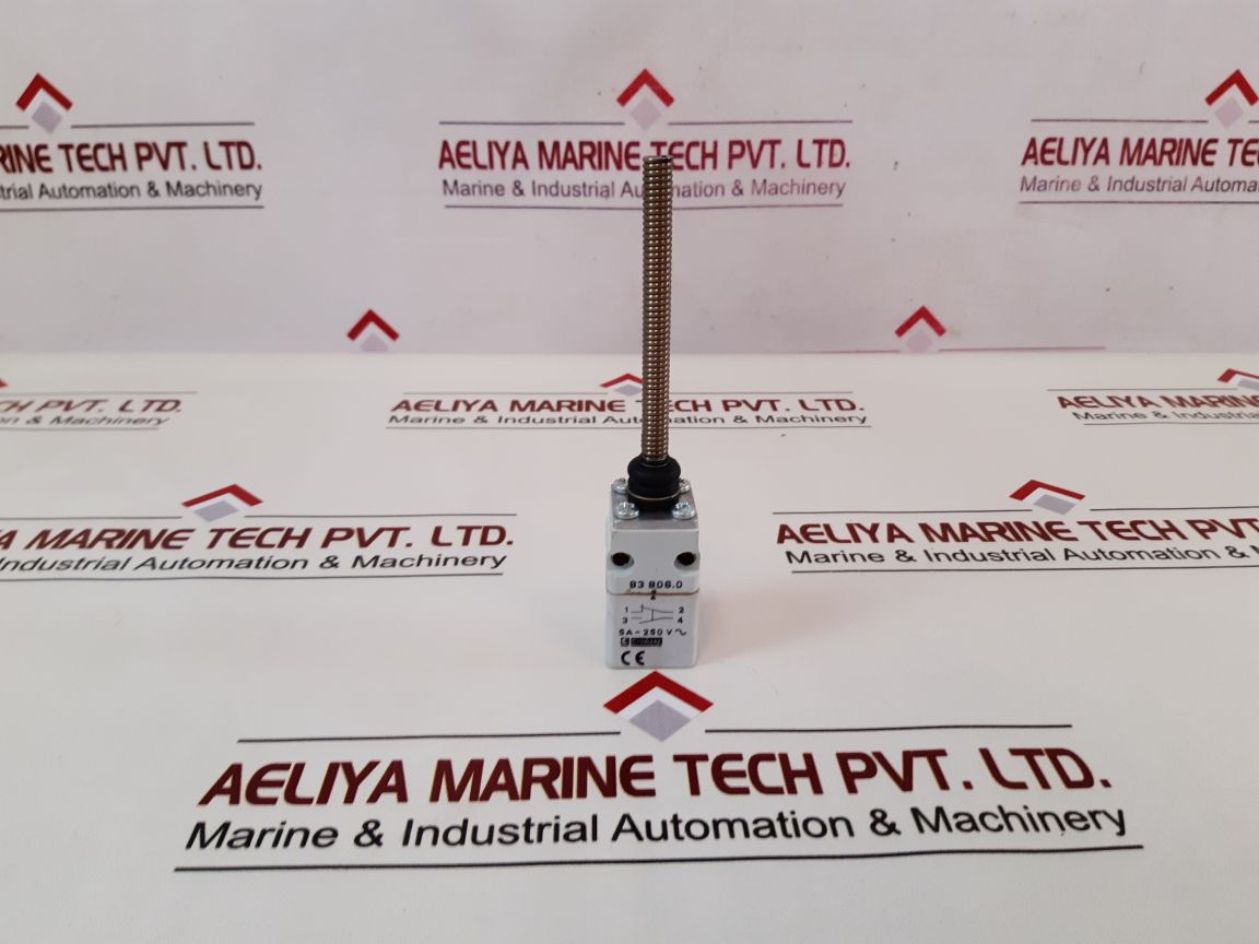 Crouzet 83 806.0 Limit Switch Actuator
