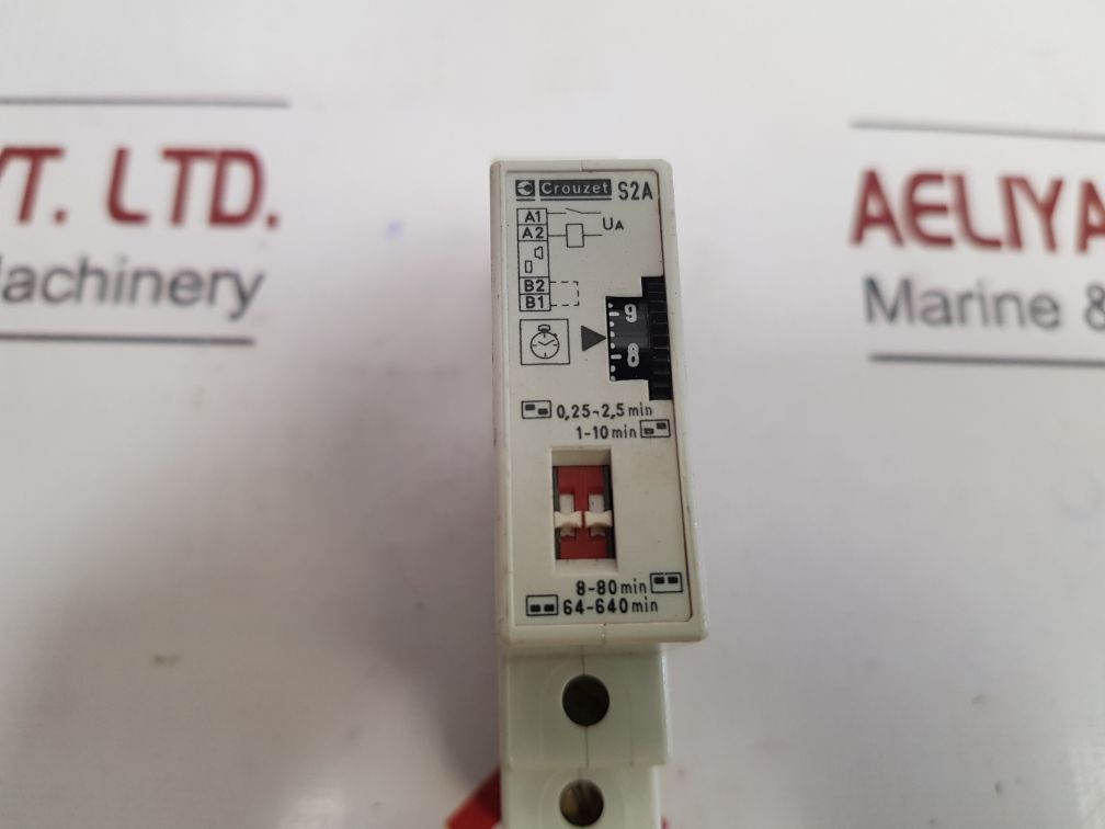 Crouzet 88 810.1 Time Relay S2A
