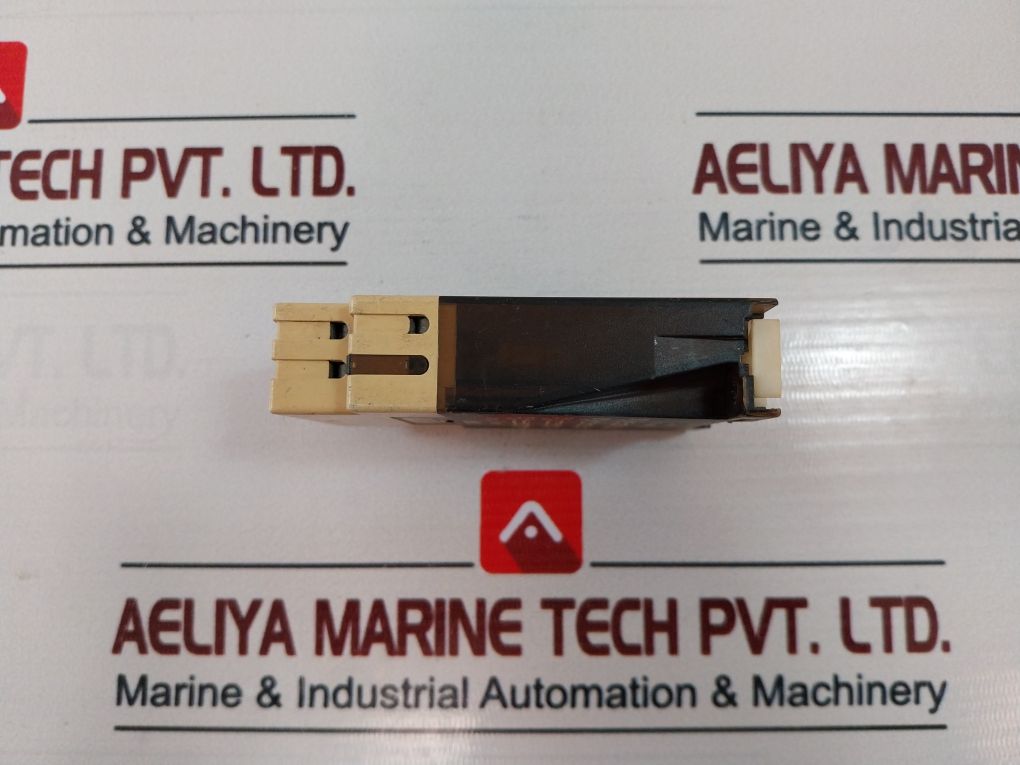 Crouzet 88 860.2 Time Relay 220-240V~ 50/60Hz