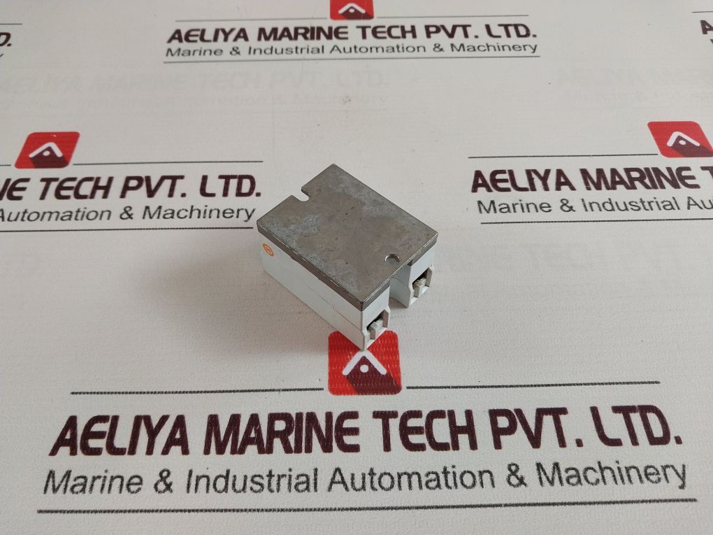 Crouzet Gn 84137010 Solid State Relay 25 Amp 24-280 Vac