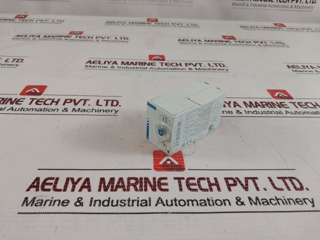 Crouzet Pu2R3 Time Relay 88 867 303