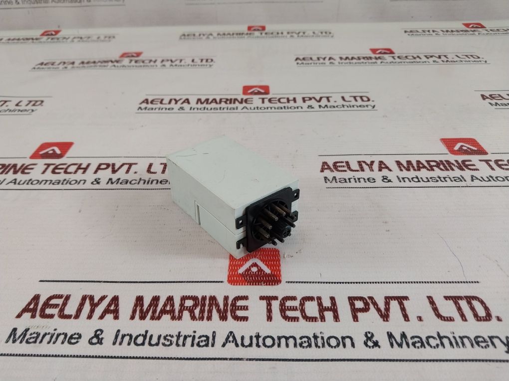 Crouzet Pu2R3 Time Relay 88 867 303