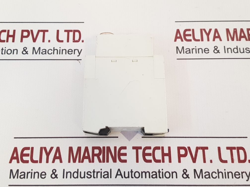 Crouzet Syrelec 88 893 515 Time Delay Relay