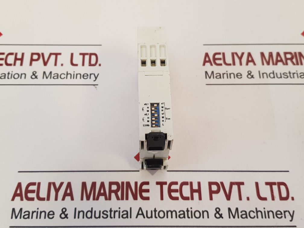 Crouzet Syrelec 88 893 515 Time Delay Relay