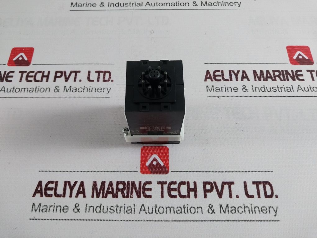 Crouzet Tmr48A 0.5-30 Sec Timing Relay Time Delay 5A/250Vac