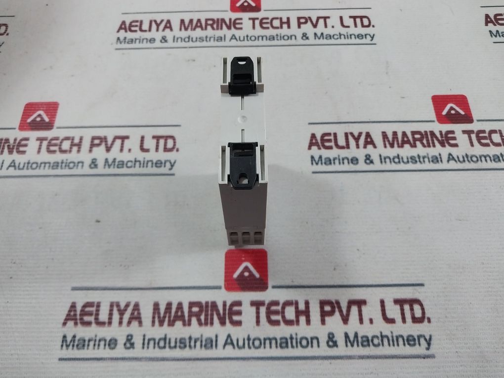 Crouzet Tr C 88 893 316 Time Relay Delay