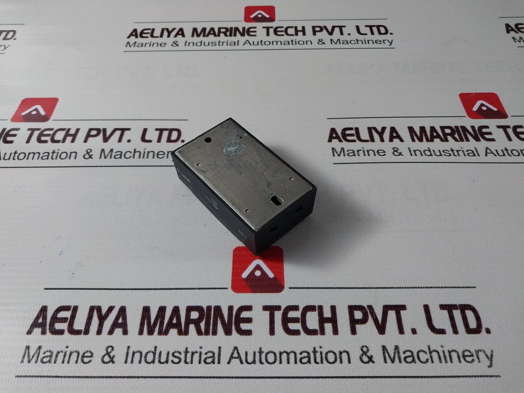 Crydom Cmd2425 Solid State Relay