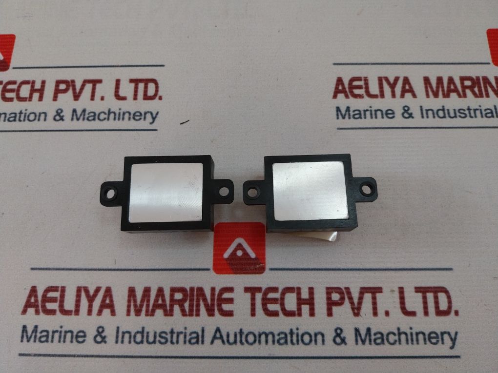 Crydom Ez480D18S-5204 Solid State Relays
