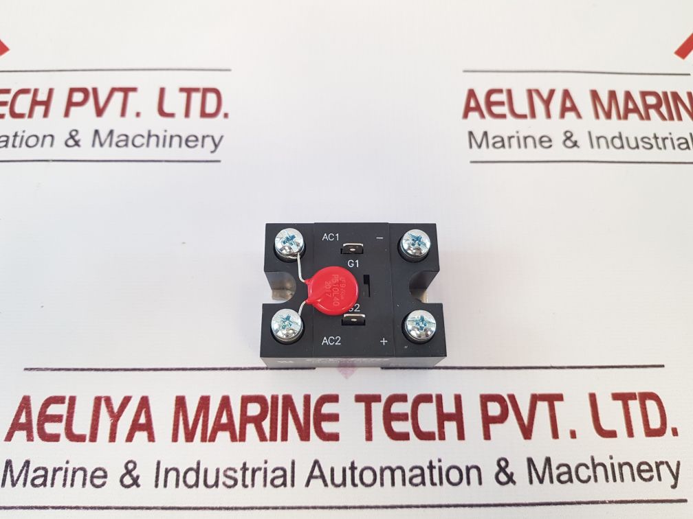 Crydom M5010015V Power Module 100A, 1200V.