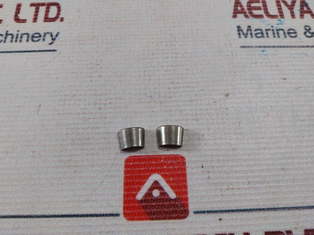 Cummins 3803517 Intake & Exhaust Valve