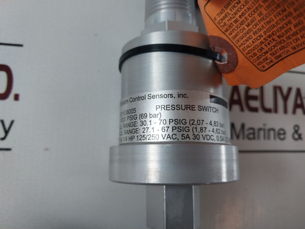 Custom Control Sensors 611G8005 Pressure Switch/Sensor 1000 Psig (69 Bar)