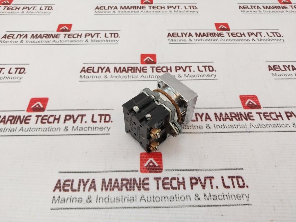 Cutler-hammer 0277 Push Button Indicating Light