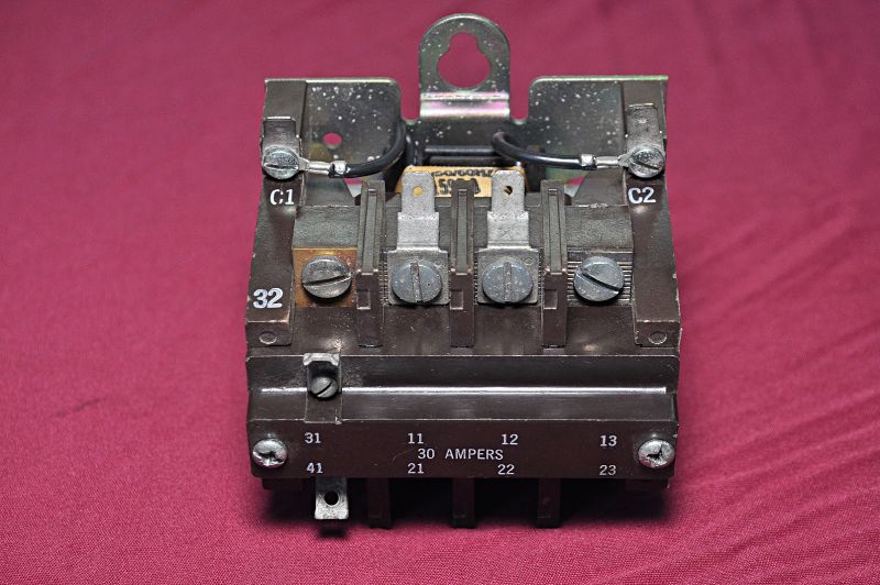 Cutler-hammer 6-172-36 Contactor