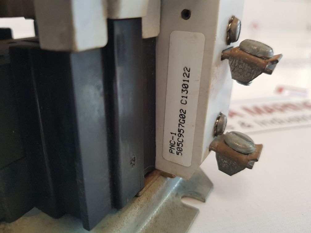 Cutler-hammer 6710C55G02 Motor Control Contactor