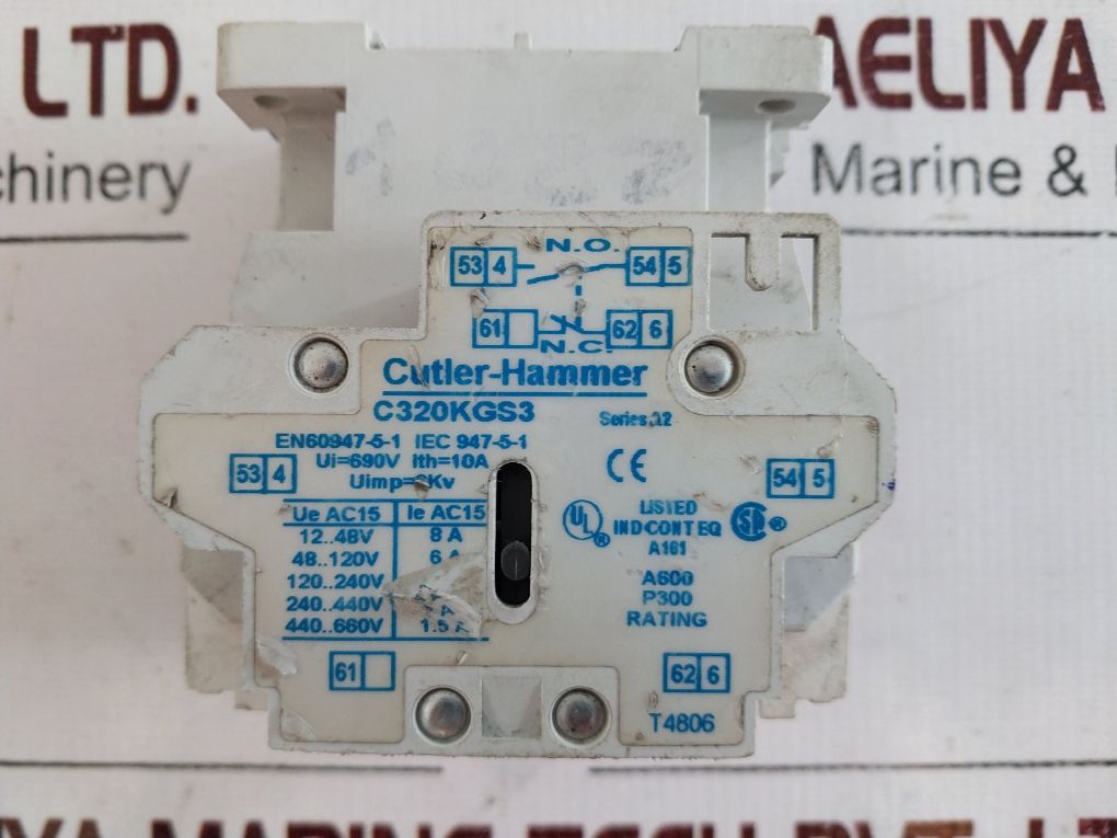 Cutler-hammer C320Kgs3 Auxiliary Contact