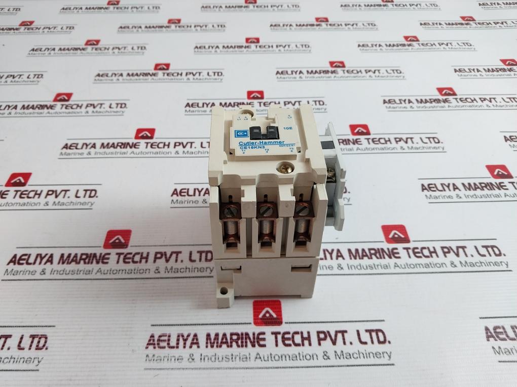 Cutler-hammer Ce15Kn3 Contactor 73 Amp 600V