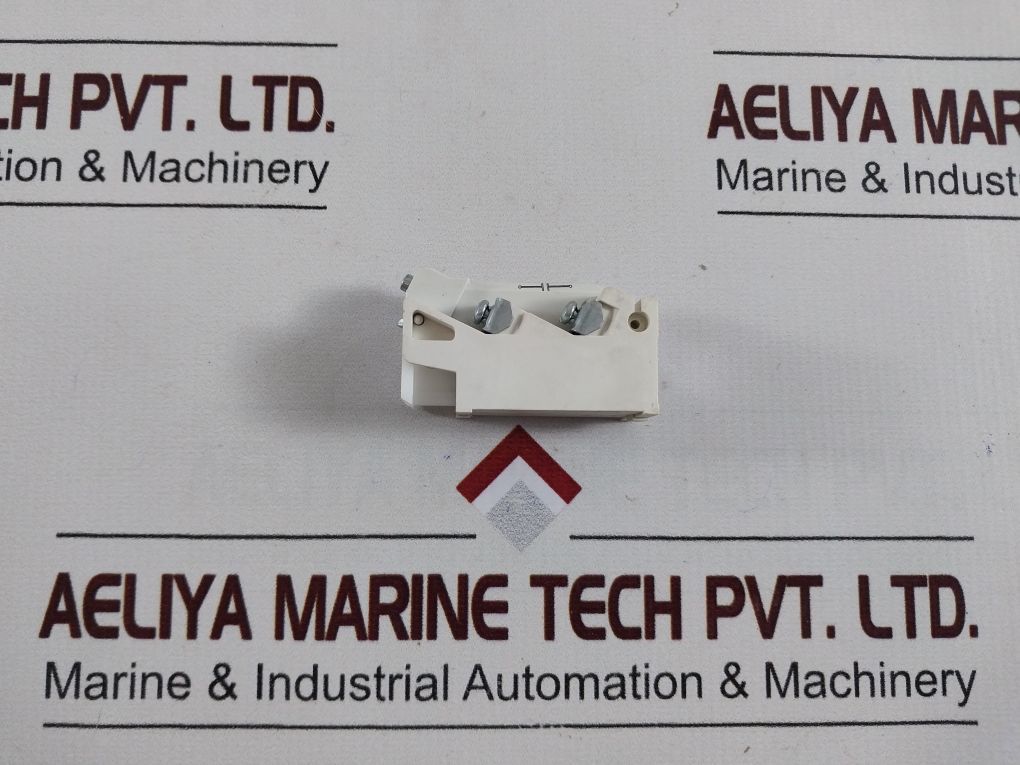 Cutler-hammer J11 Auxiliary Contacts 9084A17G01