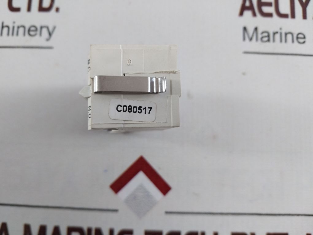 Cutler-hammer J11 Auxiliary Contacts 9084A17G01