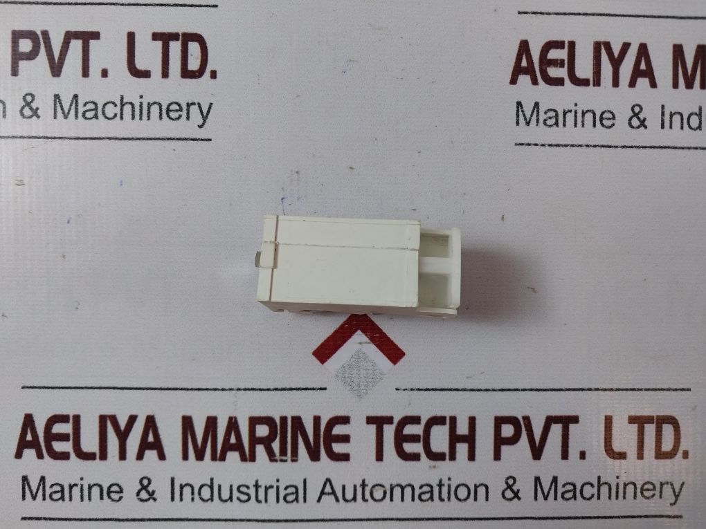 Cutler-hammer J11 Auxiliary Contact Model C