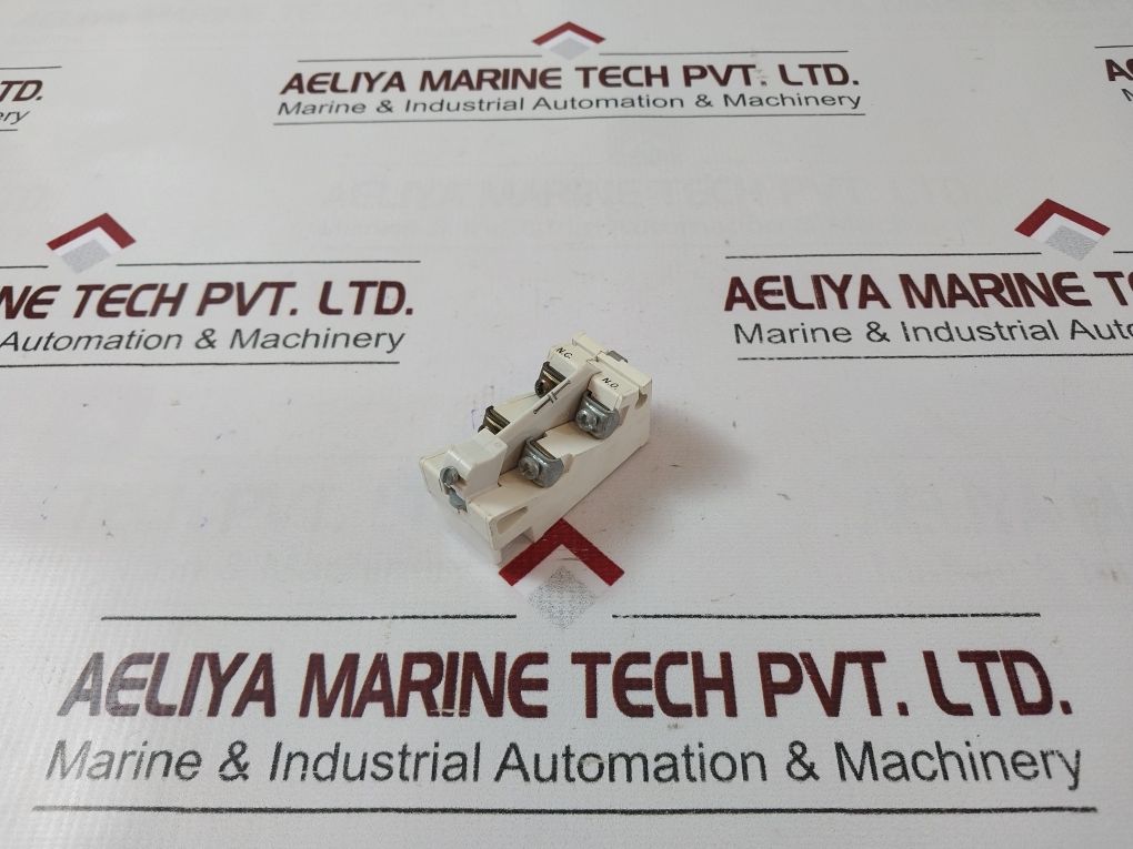 Cutler-hammer J11 Auxiliary Contact Model C