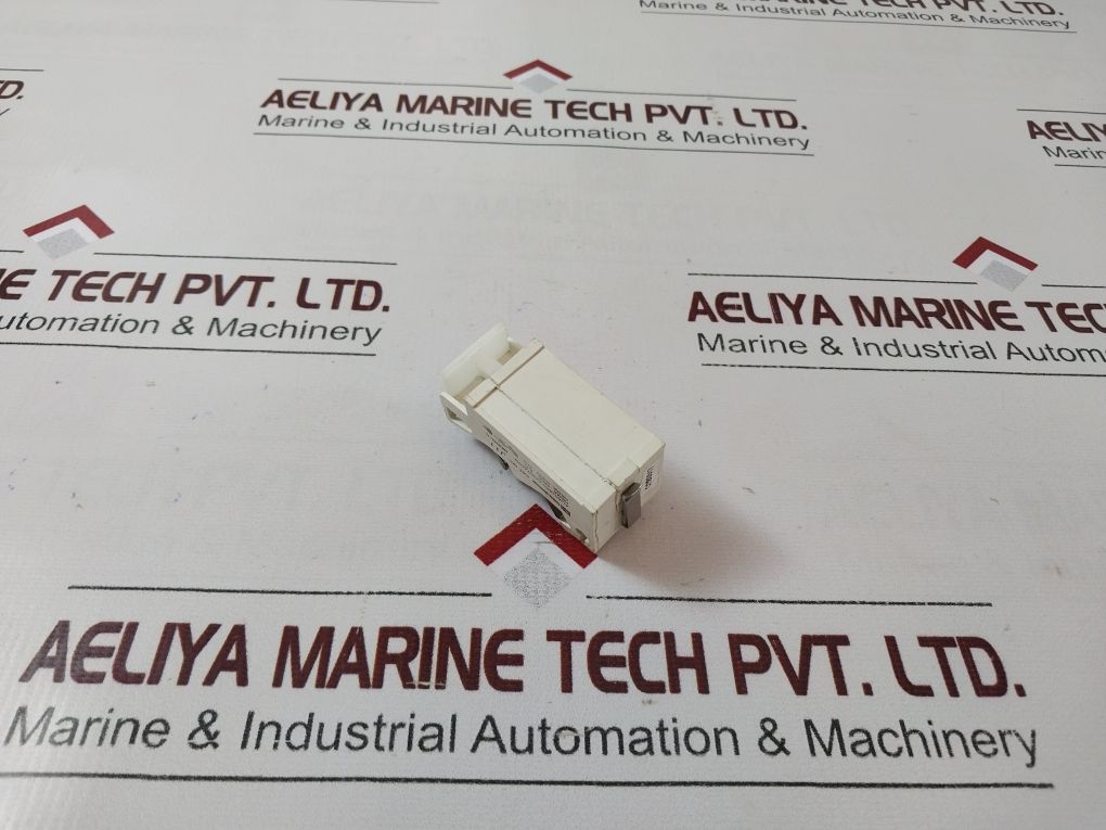 Cutler-hammer J11 Auxiliary Contact Model C