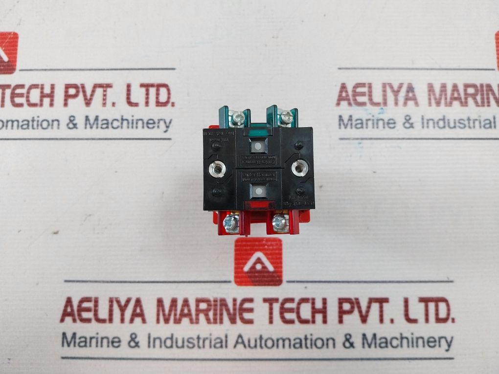 Cutler-hammer Vde 0660 Push Button Switch