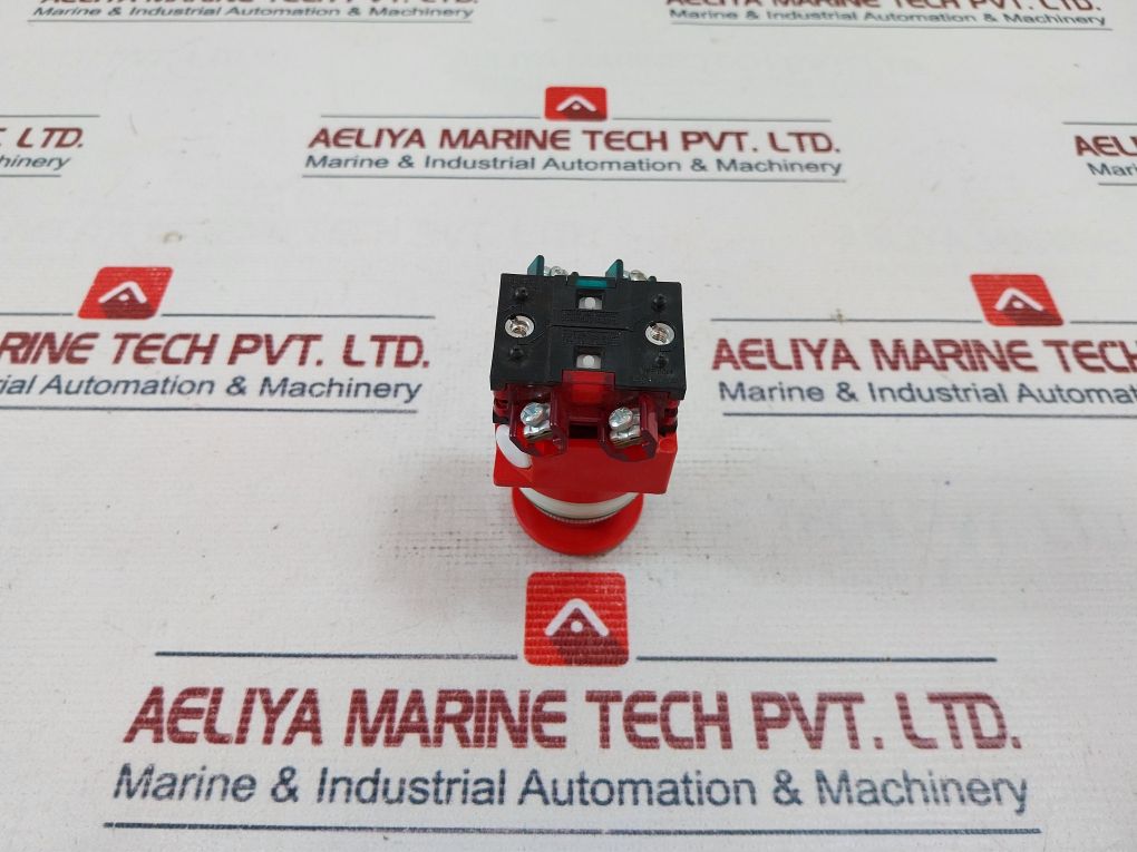 Cutler-hammer Vde 0660 Push Button Switch