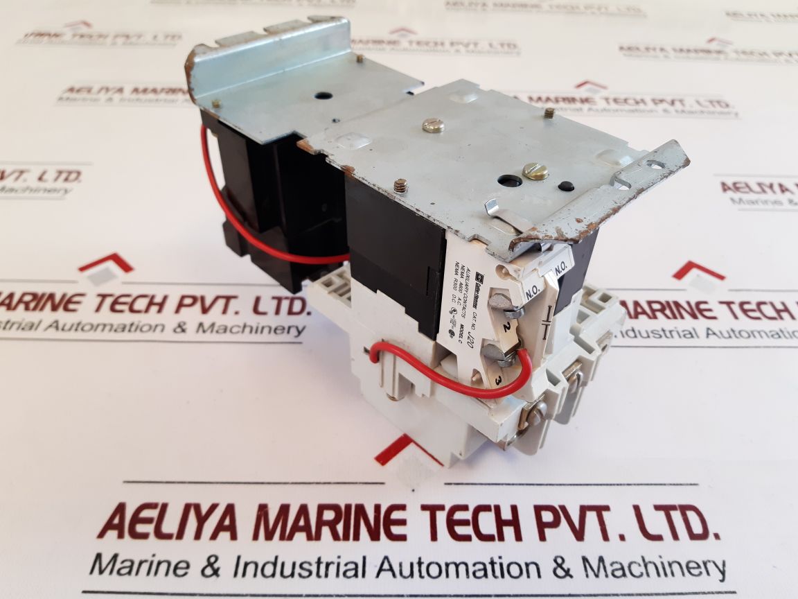 Cutler Hammer A200M2Cac Motor Control Starter